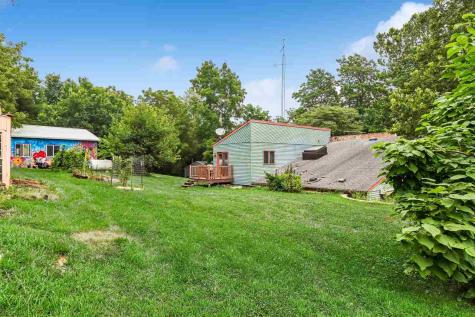 3244 170th Street Riverside IA 52327