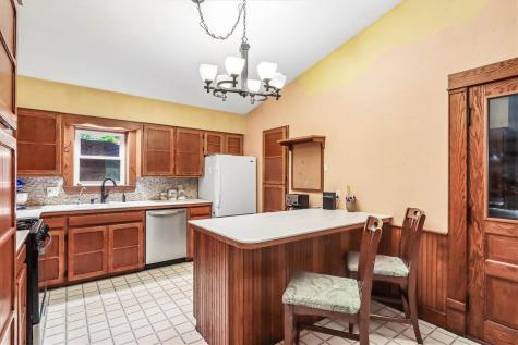 3244 170th Street Riverside IA 52327