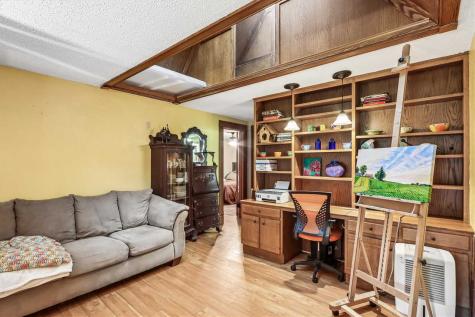 3244 170th Street Riverside IA 52327