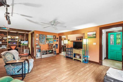 3244 170th Street Riverside IA 52327