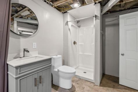 2229 Meadowbrook Drive SE Cedar Rapids IA 52403