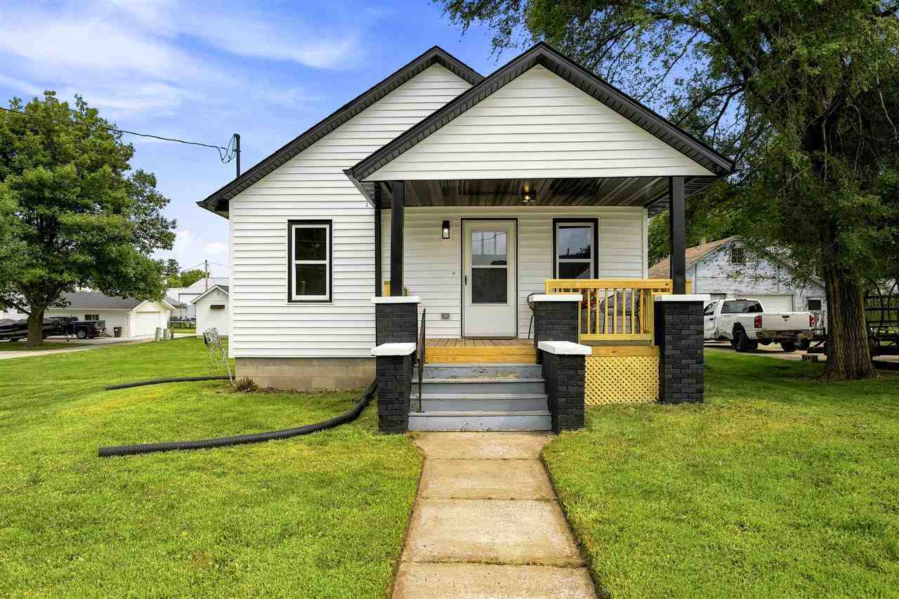 232 E Third Street Solon IA 52333