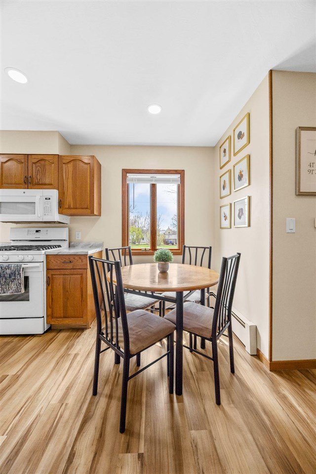 230 W Chestnut Street North Liberty IA 52317
