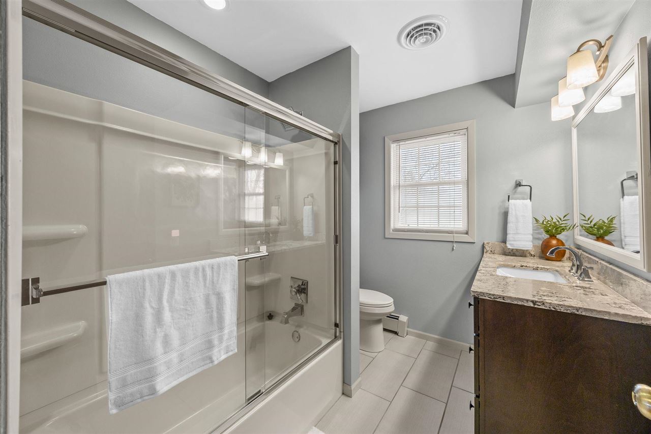 230 W Chestnut Street North Liberty IA 52317