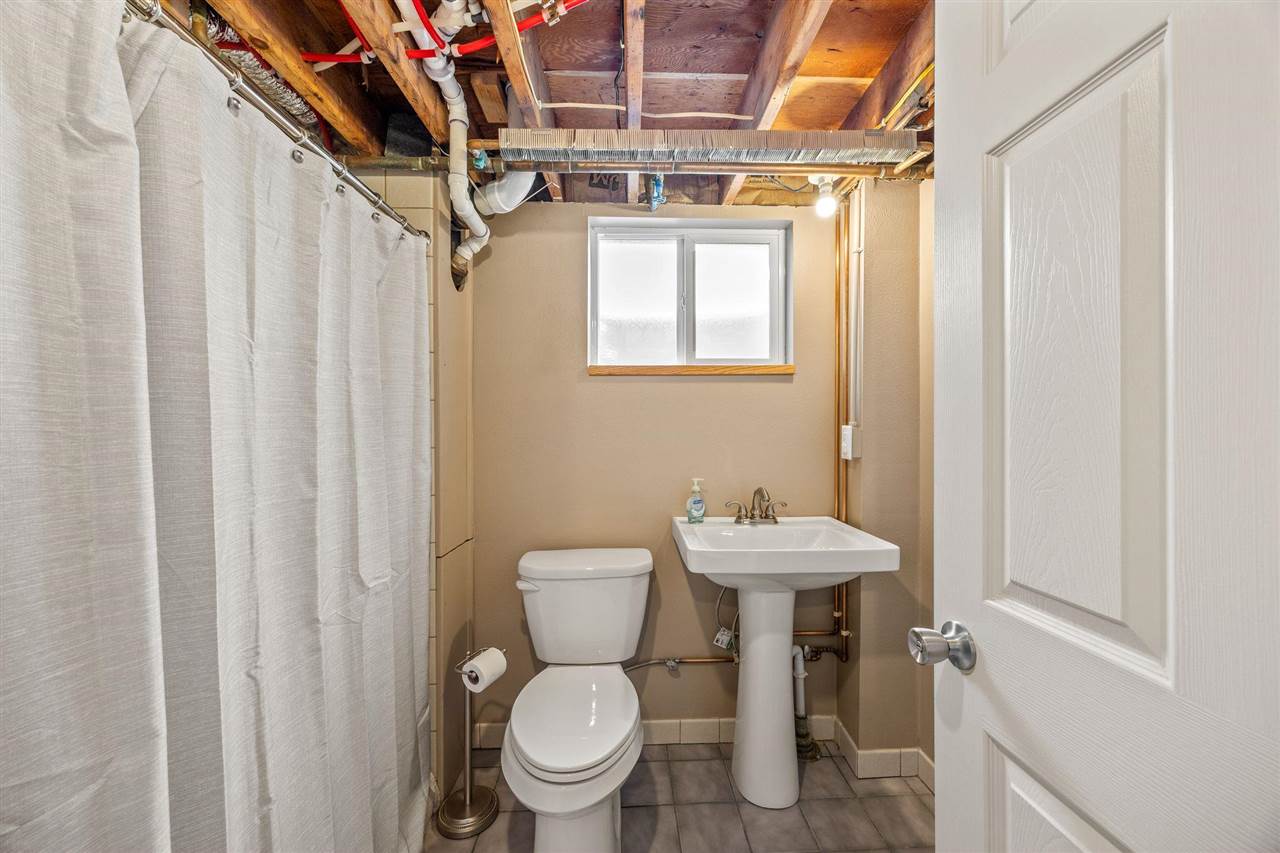 230 W Chestnut Street North Liberty IA 52317
