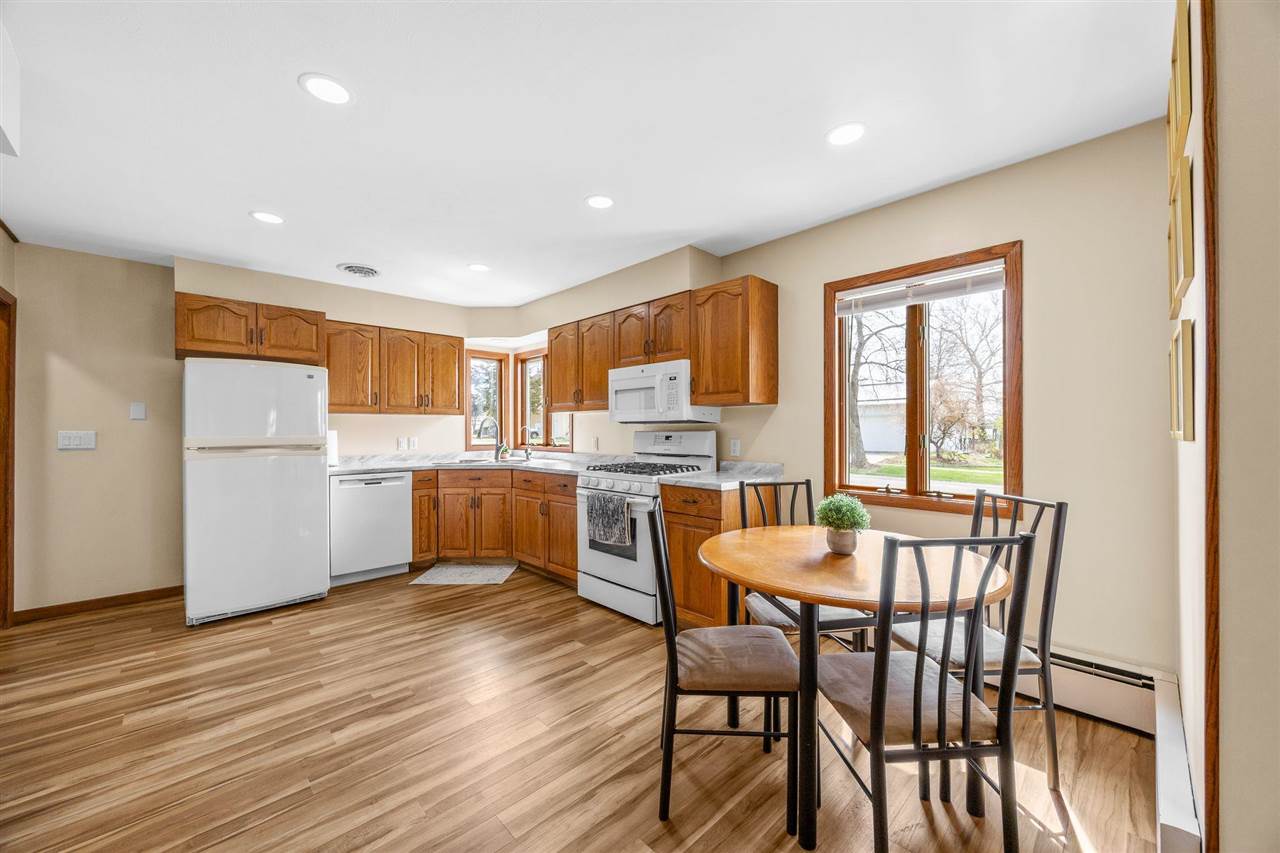 230 W Chestnut Street North Liberty IA 52317