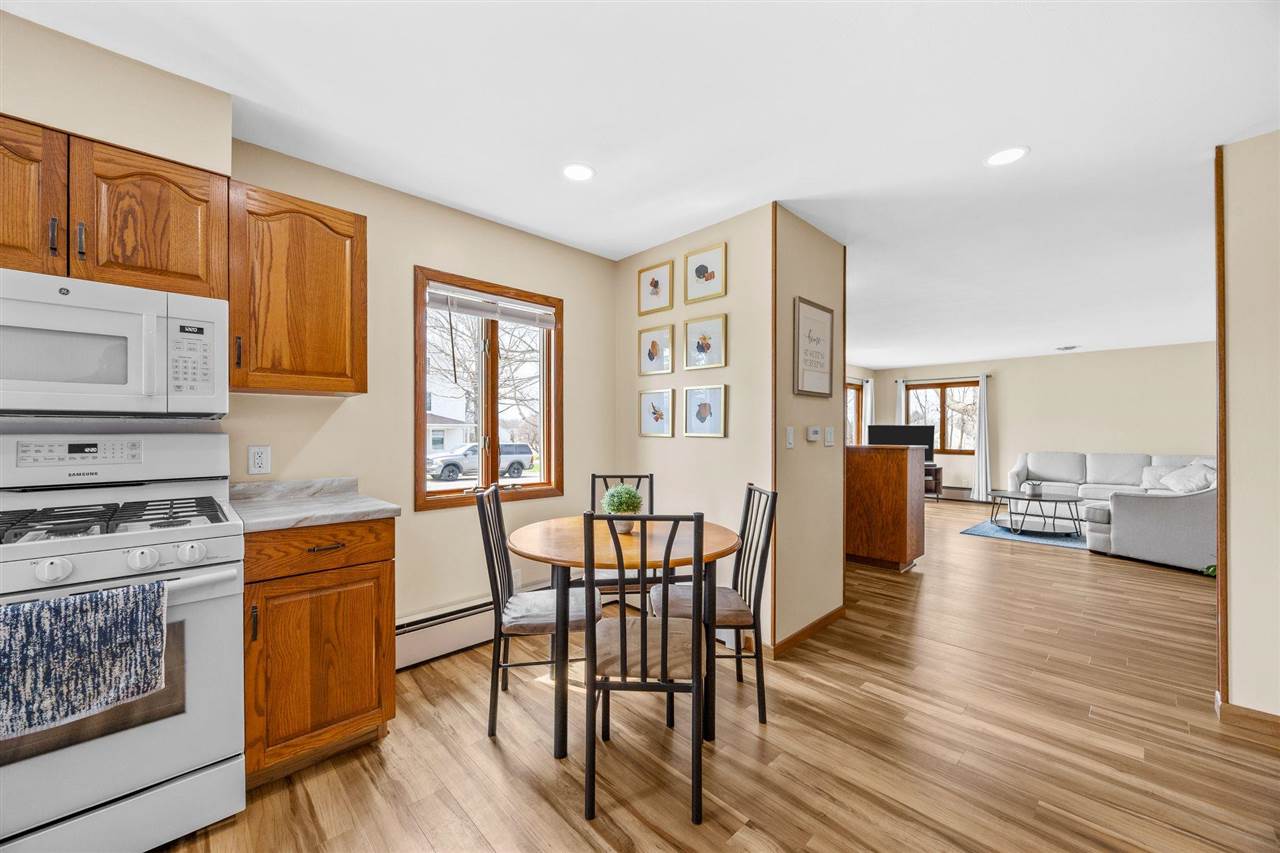 230 W Chestnut Street North Liberty IA 52317