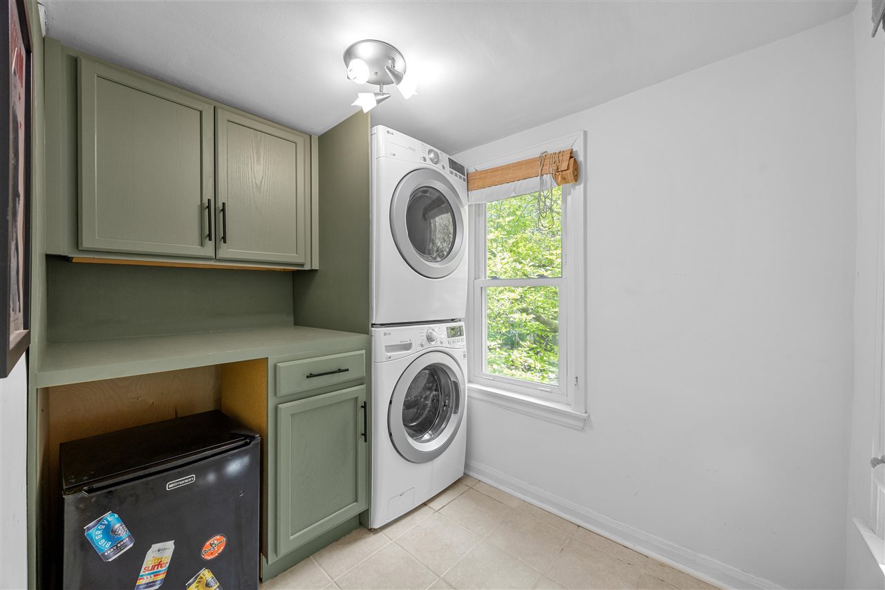 904 Roosevelt Street Iowa City IA 52240