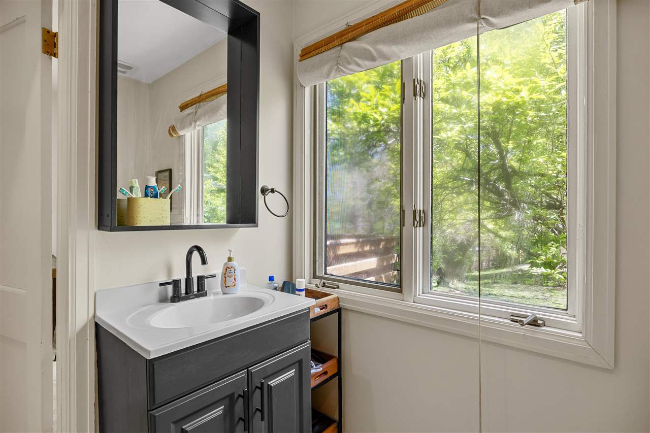 904 Roosevelt Street Iowa City IA 52240