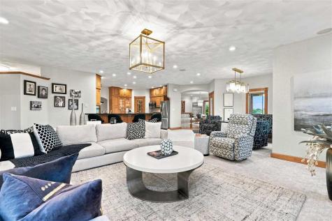 1355 220th Street IA 50645