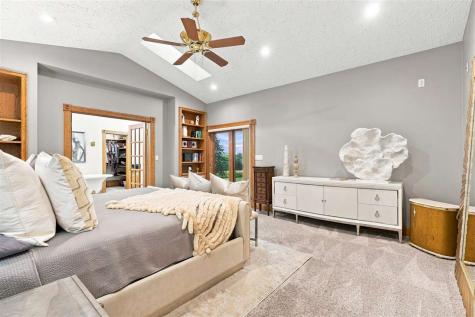 1355 220th Street IA 50645