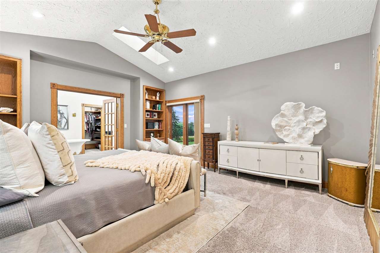 1355 220th Street IA 50645