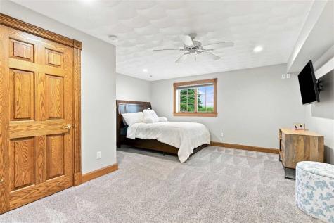 1355 220th Street IA 50645
