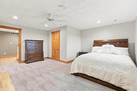 1355 220th Street IA 50645