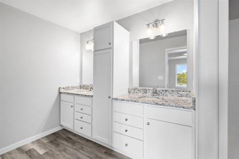 1422 Winterberry Lane North Liberty IA 52317
