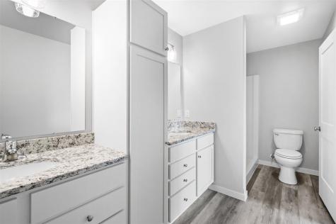 1422 Winterberry Lane North Liberty IA 52317