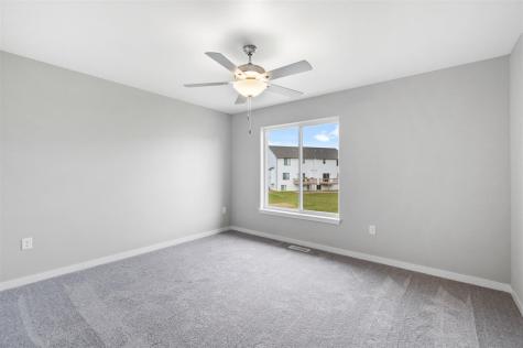 1422 Winterberry Lane North Liberty IA 52317