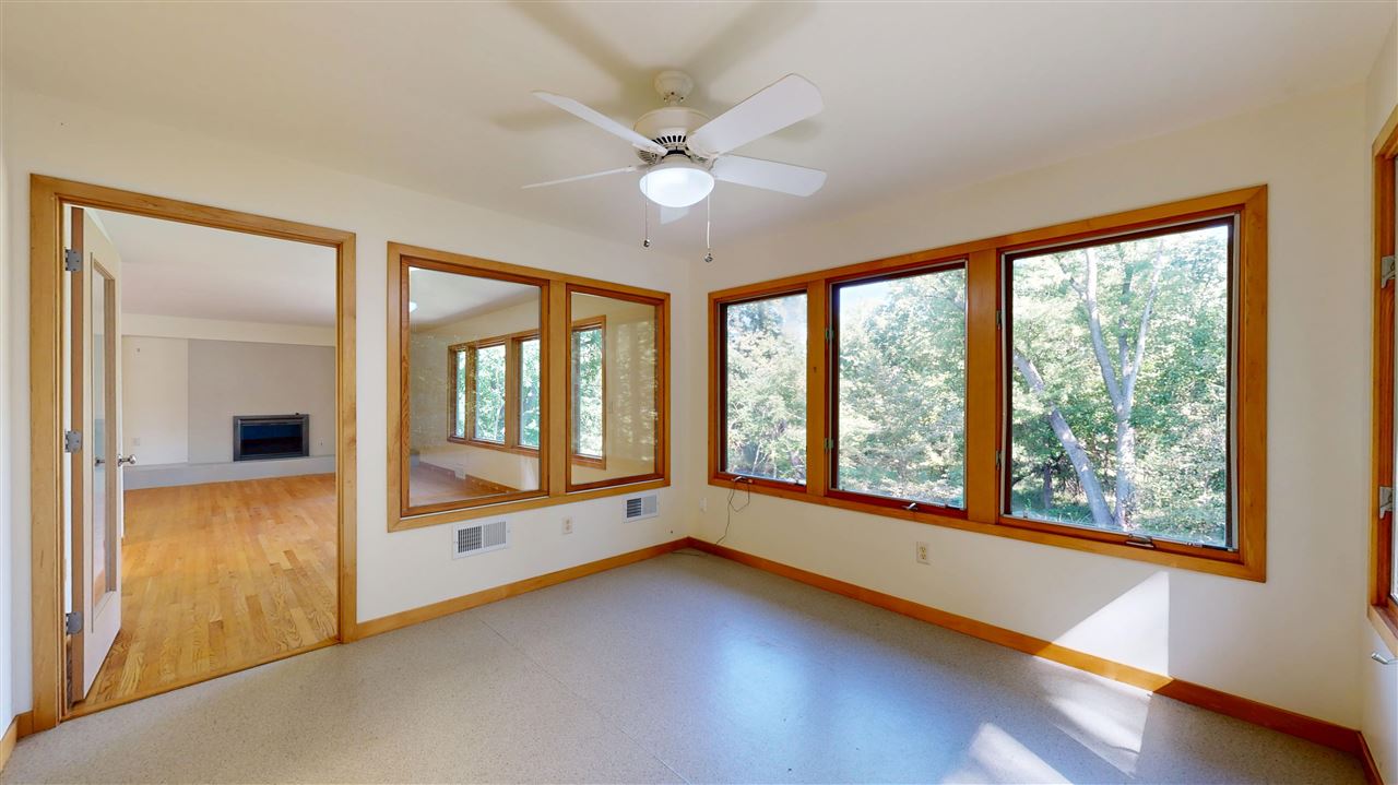 1050 Woodlawn Avenue Iowa City IA 52245-4446