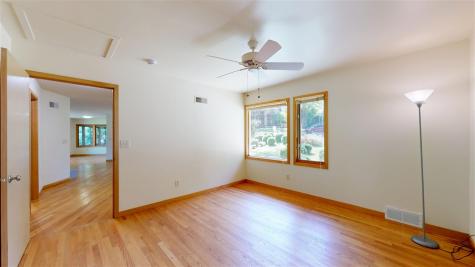 1050 Woodlawn Avenue Iowa City IA 52245-4446