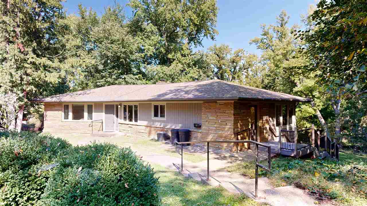 1050 Woodlawn Avenue Iowa City IA 52245-4446