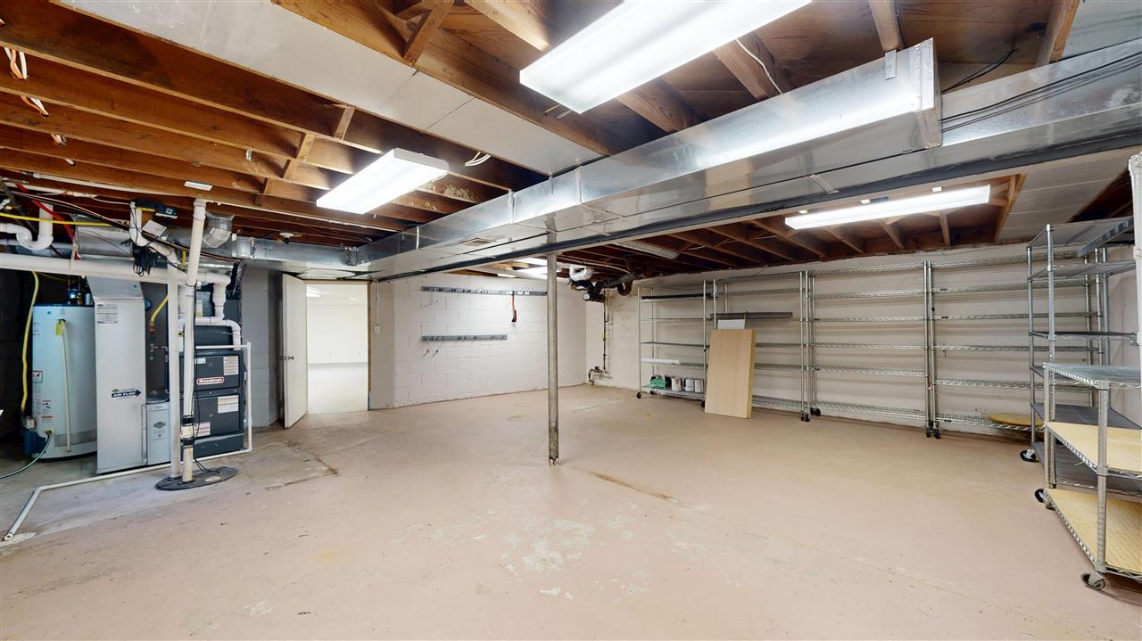 1050 Woodlawn Avenue Iowa City IA 52245-4446