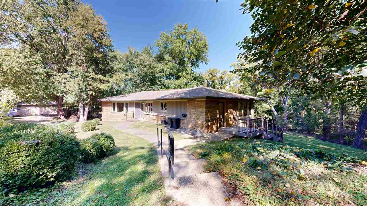 1050 Woodlawn Avenue Iowa City IA 52245-4446