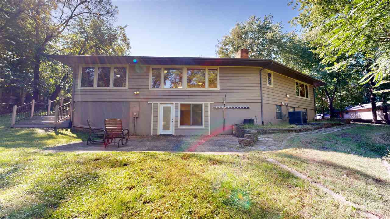 1050 Woodlawn Avenue Iowa City IA 52245-4446