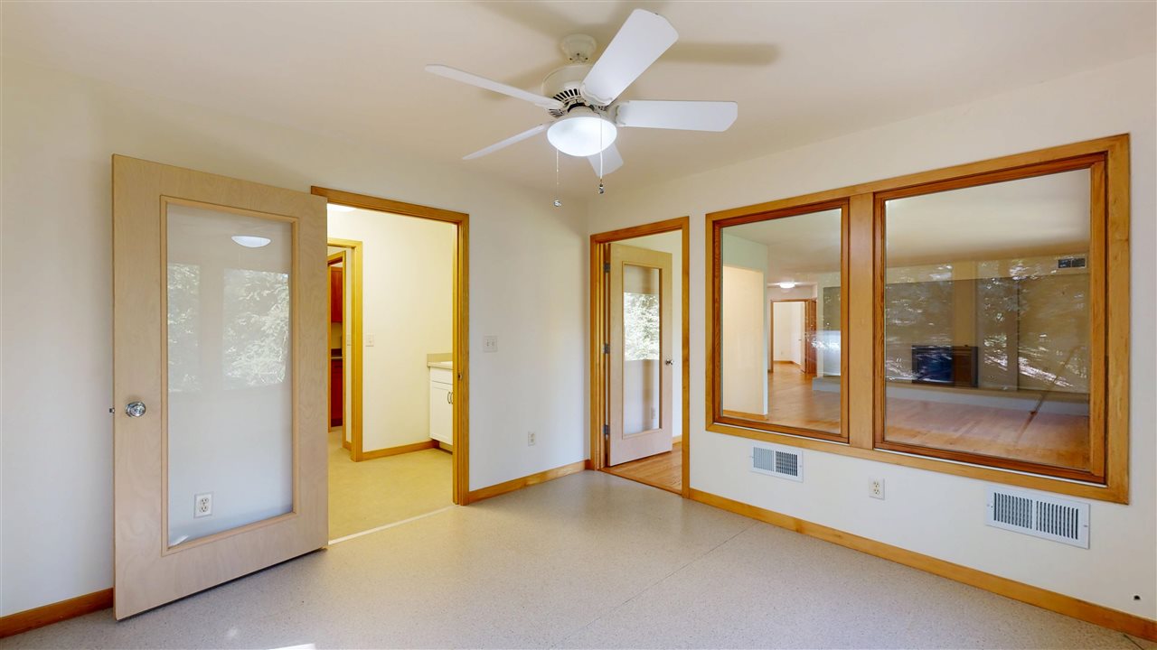 1050 Woodlawn Avenue Iowa City IA 52245-4446