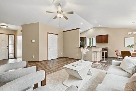 938 Oxen Lane Iowa City IA 52240