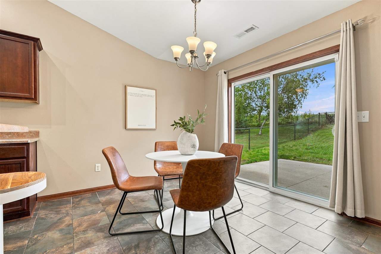 938 Oxen Lane Iowa City IA 52240