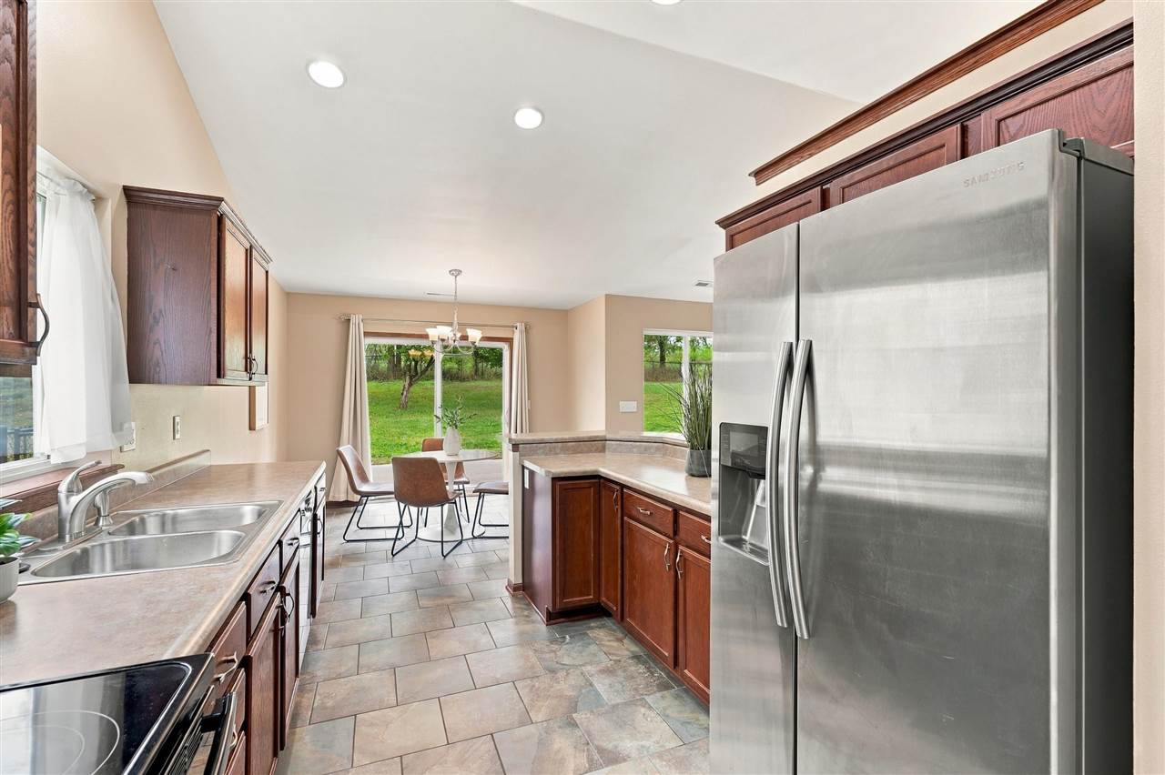 938 Oxen Lane Iowa City IA 52240