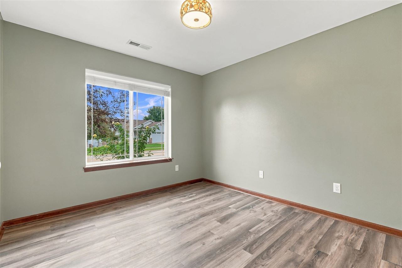 938 Oxen Lane Iowa City IA 52240