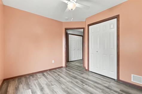 938 Oxen Lane Iowa City IA 52240