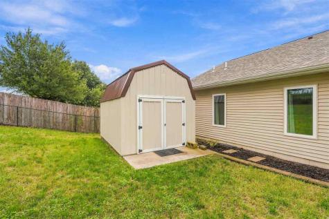 938 Oxen Lane Iowa City IA 52240