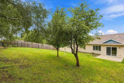 938 Oxen Lane Iowa City IA 52240