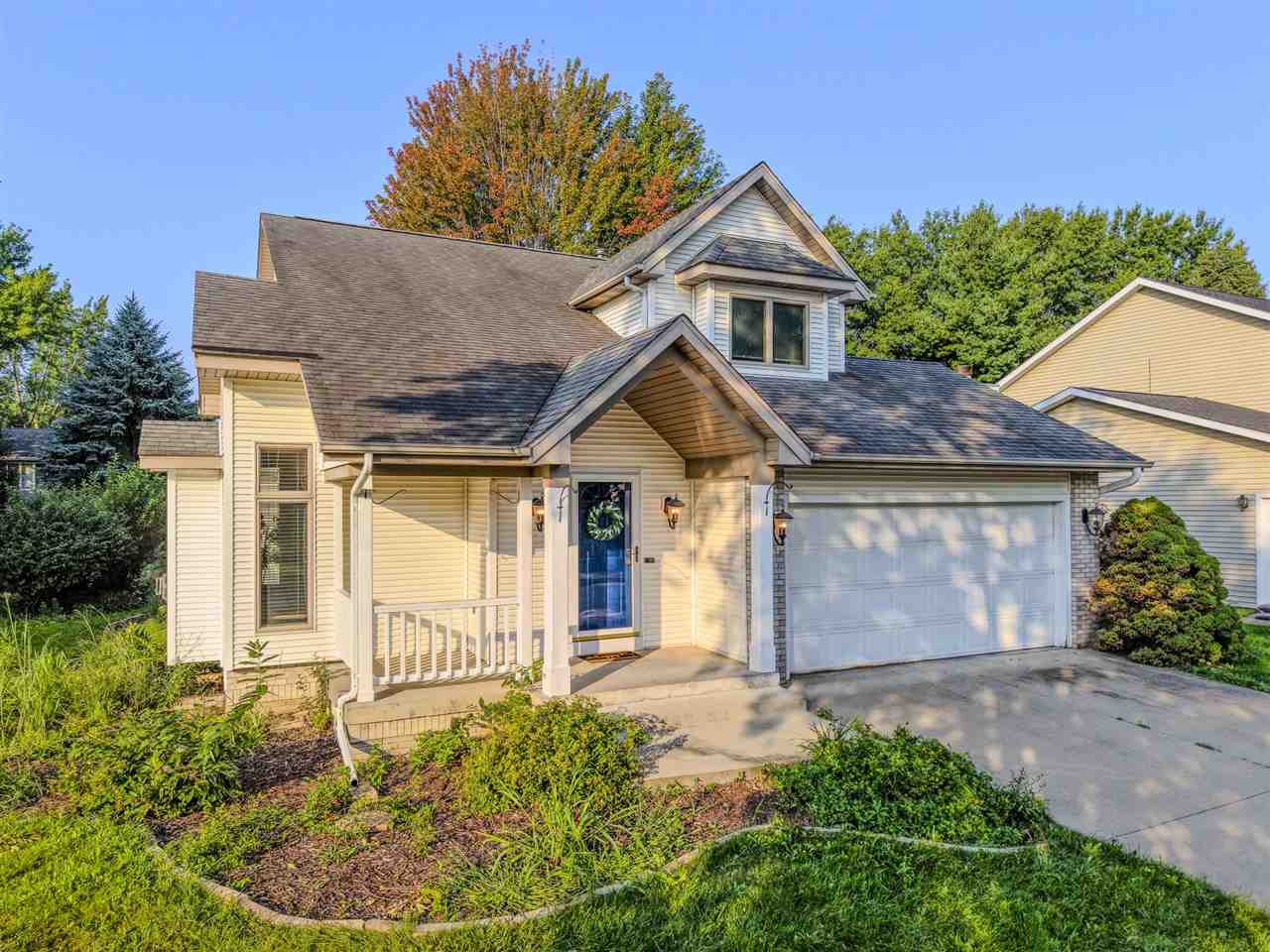45 Heron Circle Iowa City IA 52245