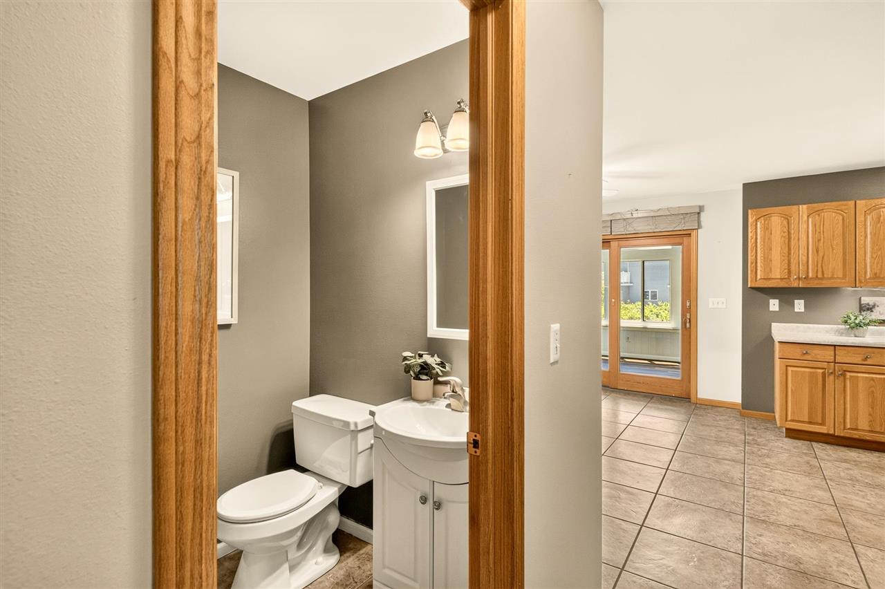 45 Heron Circle Iowa City IA 52245
