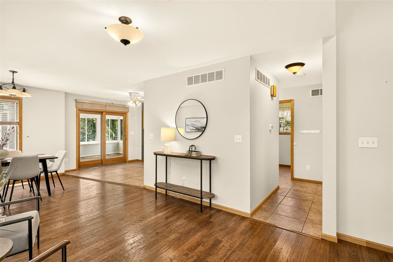45 Heron Circle Iowa City IA 52245