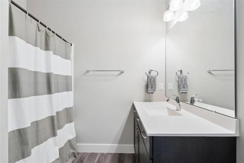 3960 Macbride Place NE Solon IA 52333