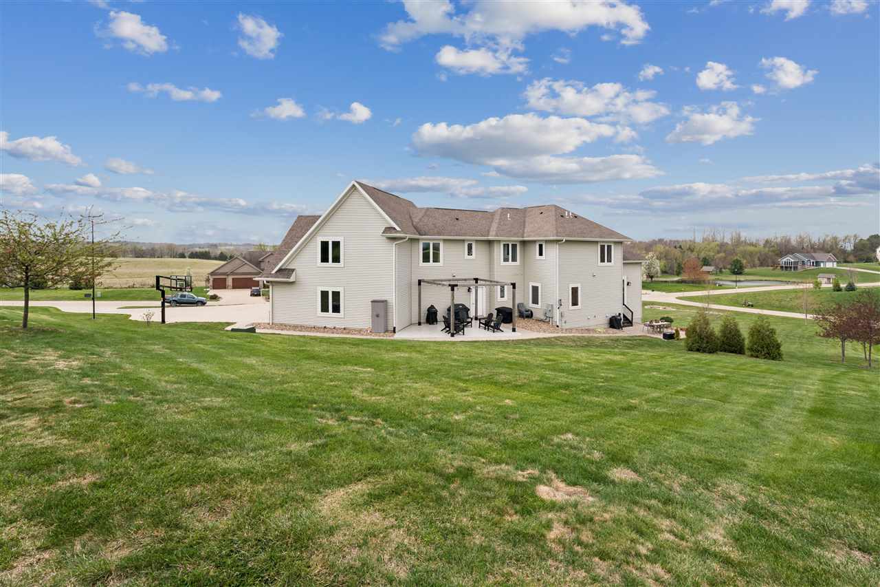3960 Macbride Place NE Solon IA 52333