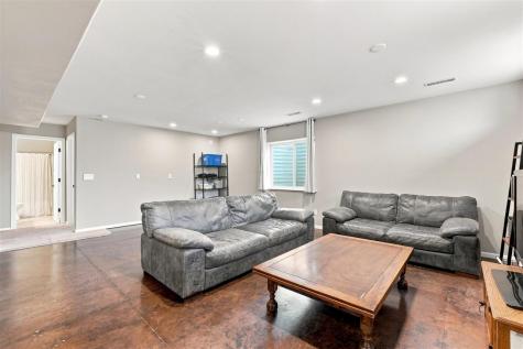 214 Cherry Lane Tiffin IA 52340