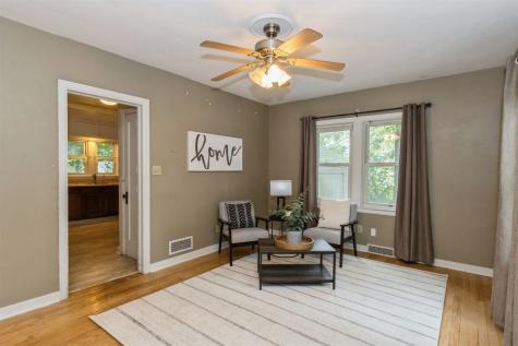 916 Roosevelt Street Iowa City IA 52240