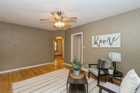 916 Roosevelt Street Iowa City IA 52240