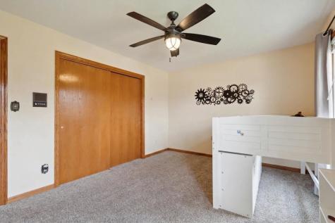 8440 Federalist Road Marion IA 52302
