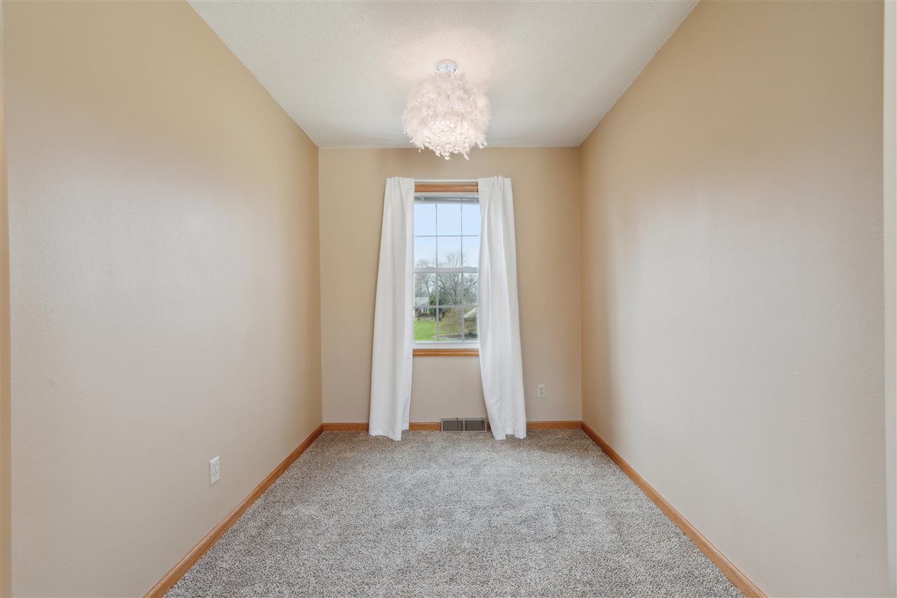 8440 Federalist Road Marion IA 52302