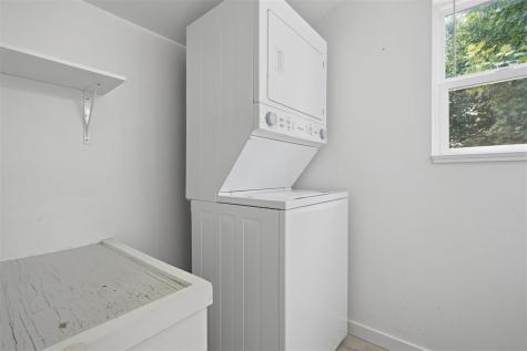 518 S 8th Avenue Washington IA 52353