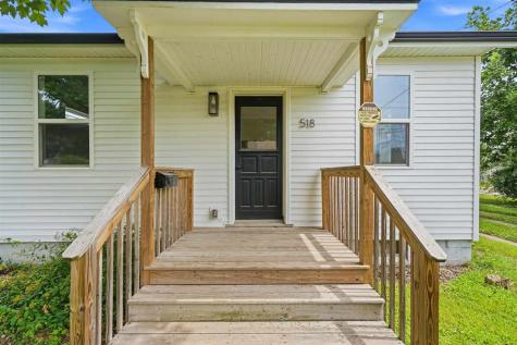 518 S 8th Avenue Washington IA 52353