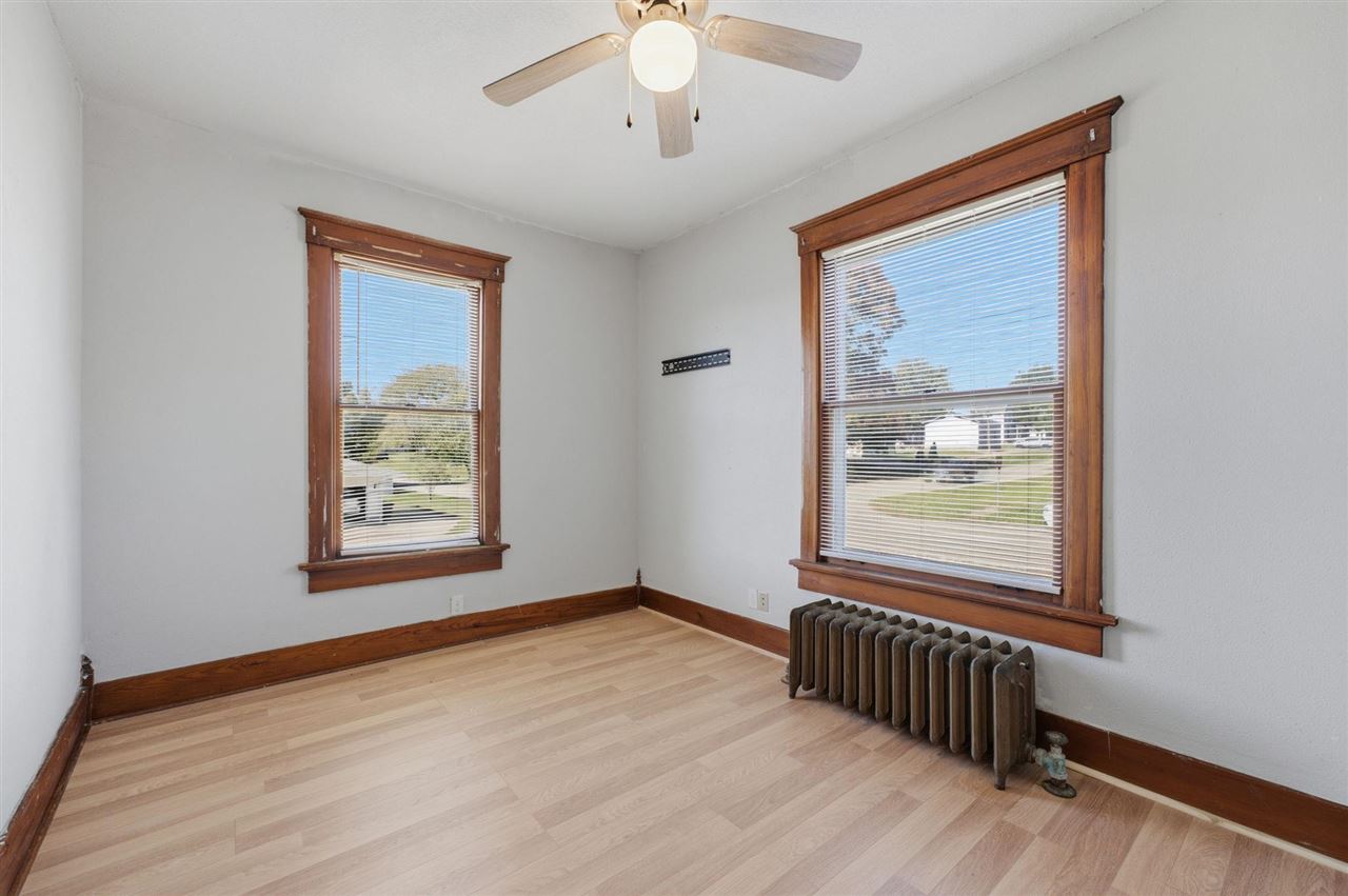 431 Washington Street Ainsworth IA 52201