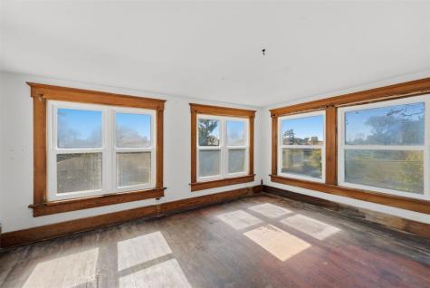 431 Washington Street Ainsworth IA 52201