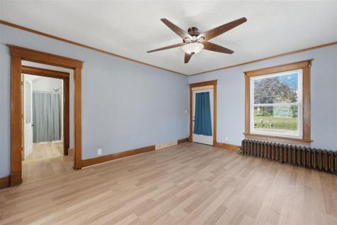 431 Washington Street Ainsworth IA 52201